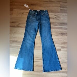 Wrangler High Rise Flair